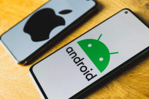 Apple chystá revoluci: Přenos eSIM z iPhonu na Android bude snazší