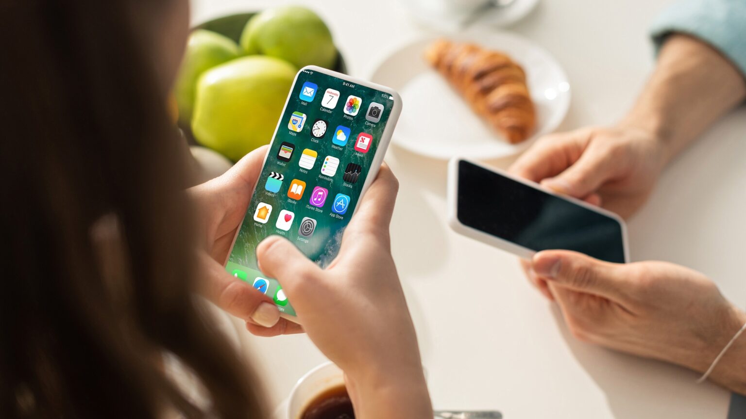 KVÍZ: Češi milují tyto mobilní aplikace. Znáte je všechny?