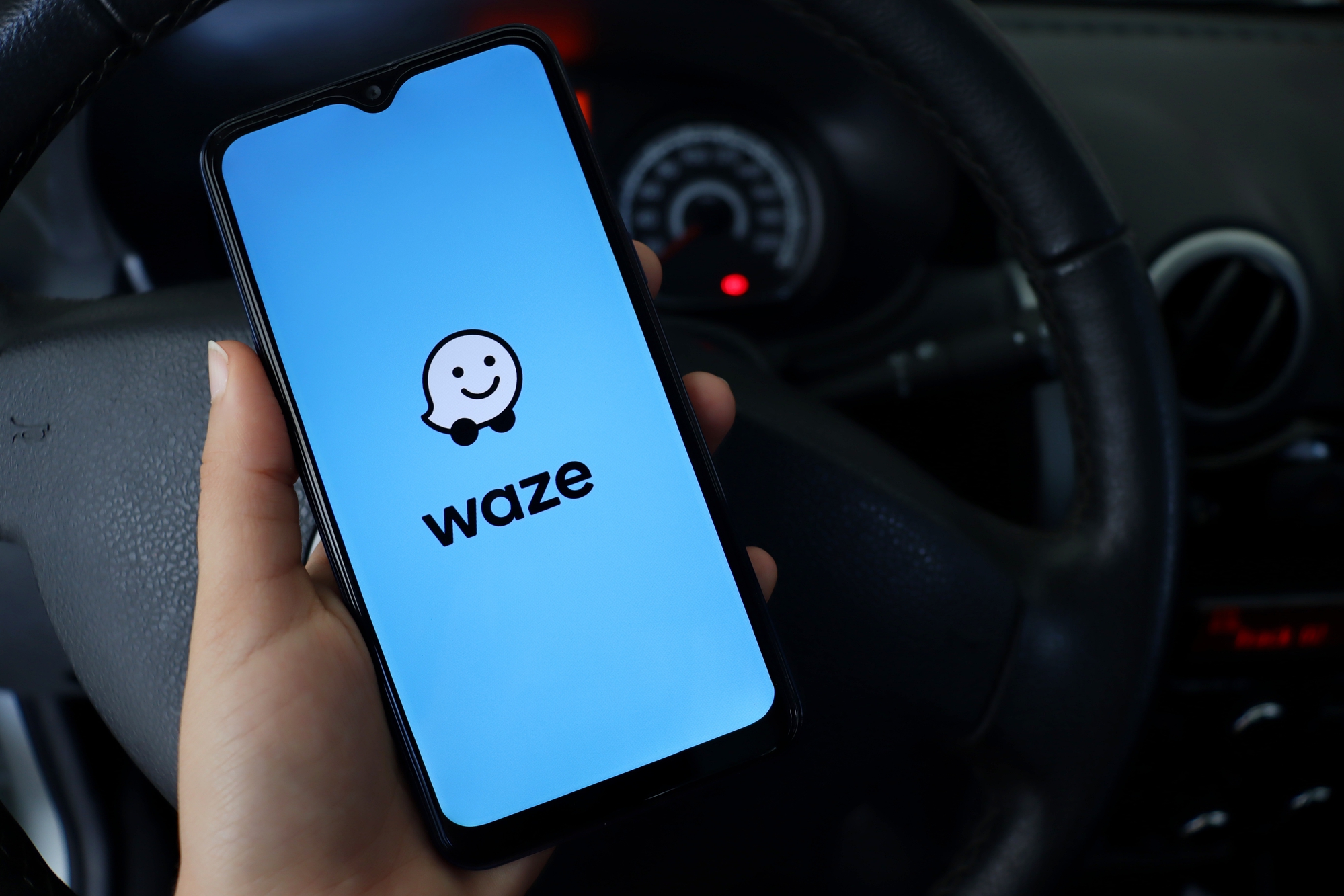 Čeští řidiči se radují: Navigace Waze se dočkala významné aktualizace
