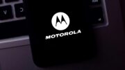 Motorola Signature: ultraprémiový mobil, který mění pravidla tenkých telefonů