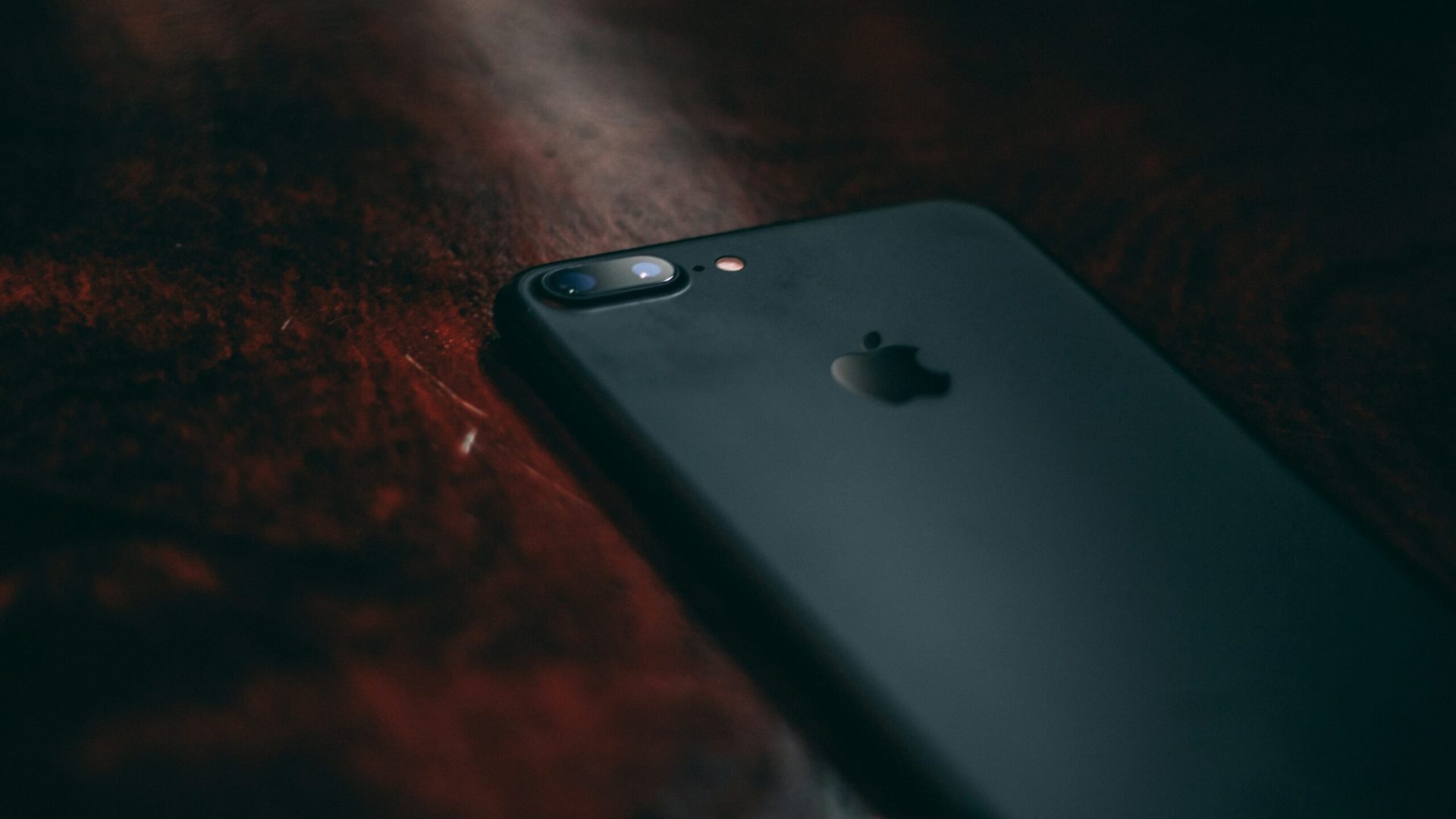 iPhone SE 4 je stále blíž a blíž realitě. Tady je poslední vodítko, na které jsme čekali