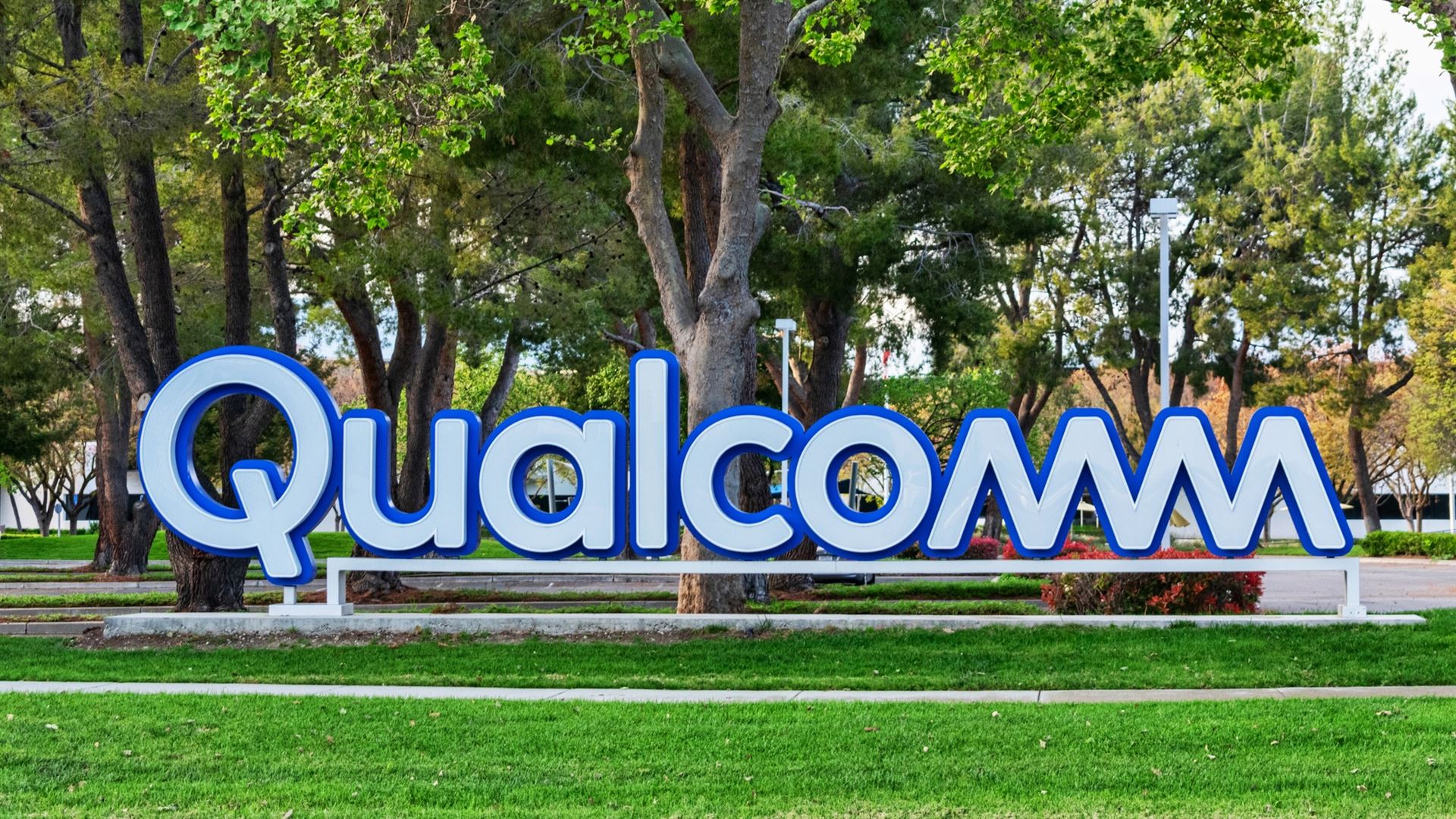 Qualcomm versus Apple: Spory kvůli dodávkám 5G modemů