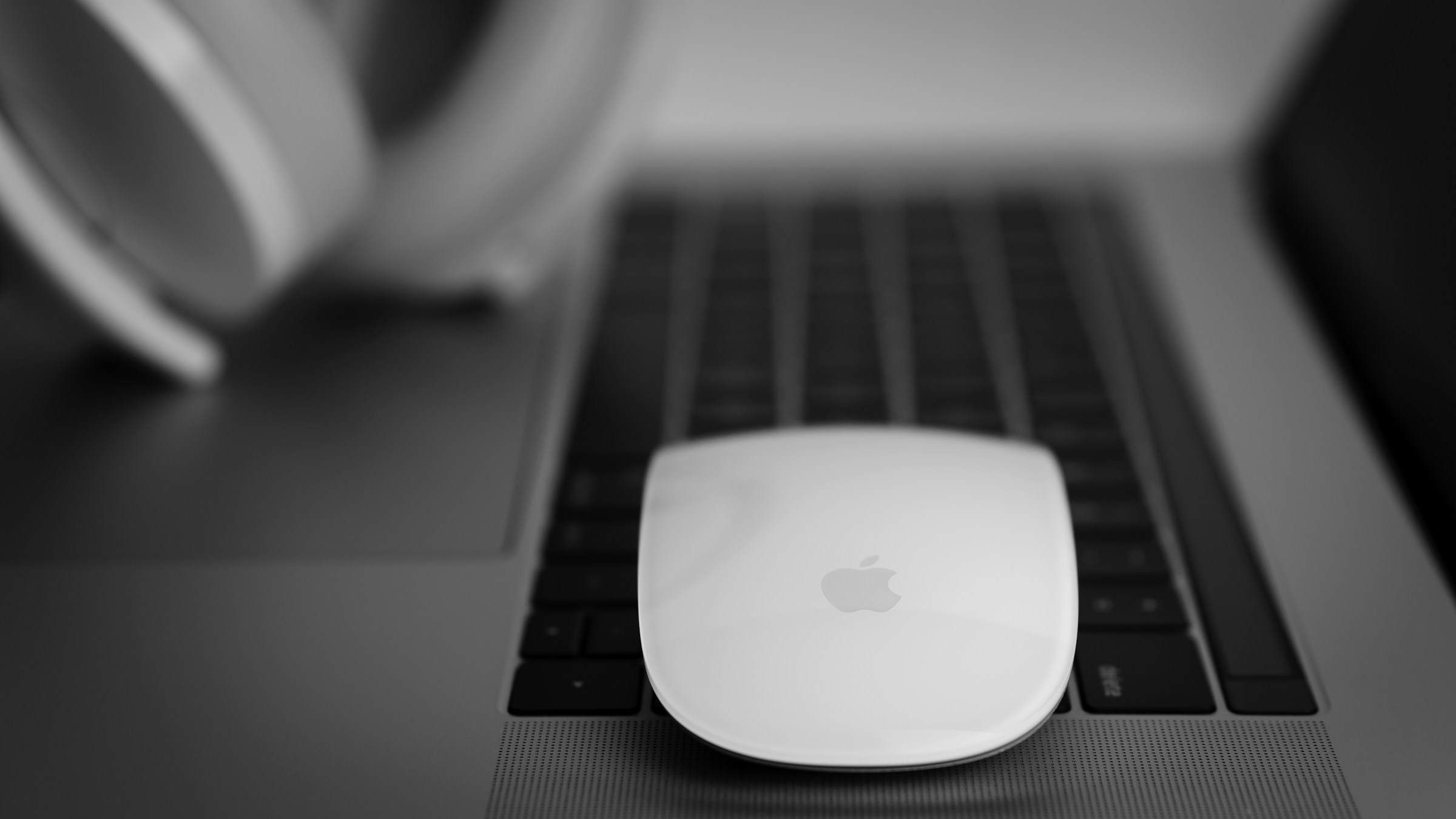 Apple chystá revoluci: Přepracovaná Magic Mouse konečně vyřeší zásadní problém