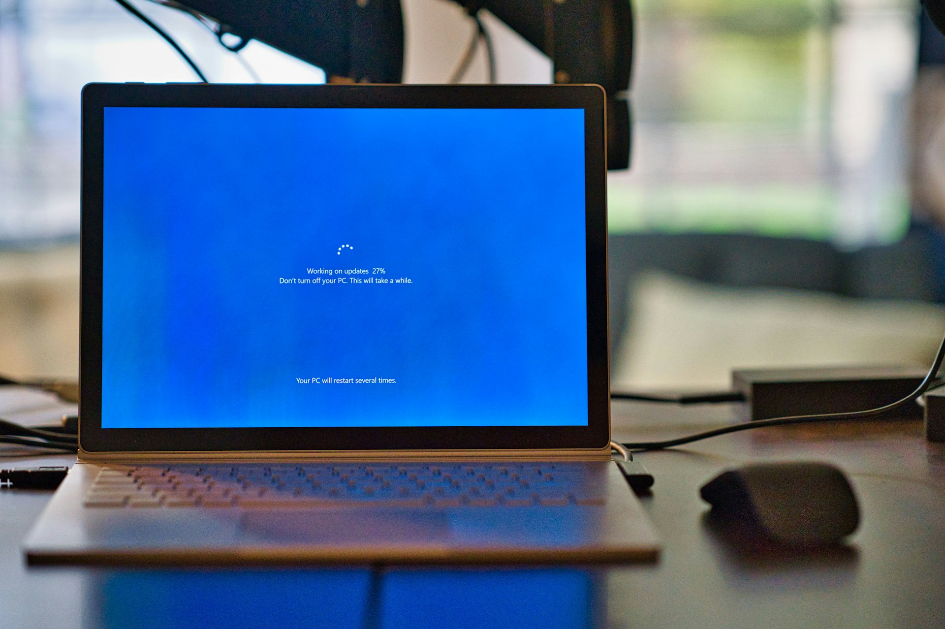 Kritická bezpečnostní díra ve Windows: Microsoft bez reakce, oprava přichází od třetí strany