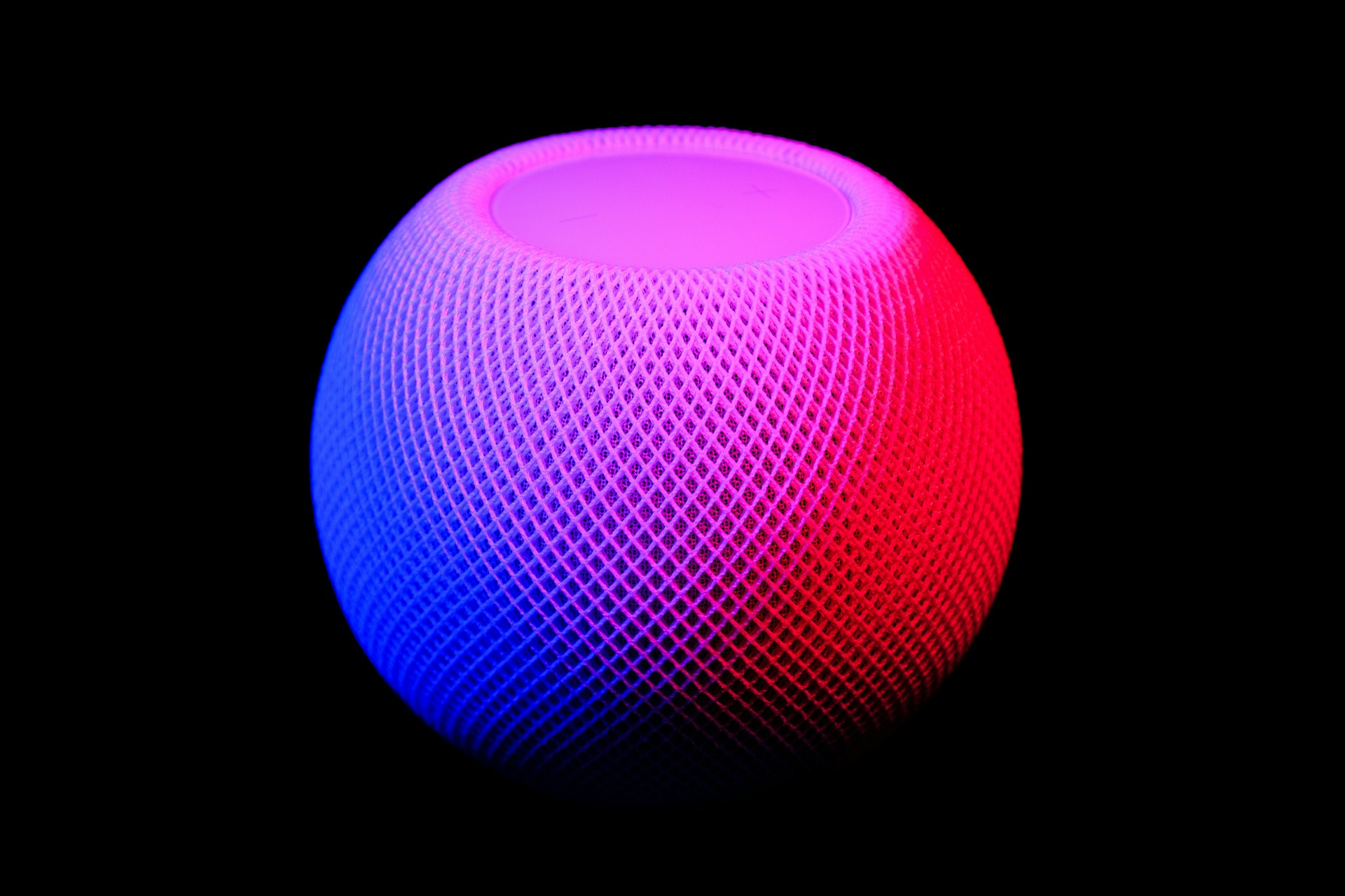 Na nový HomePod od Applu si v Česku ještě počkáme