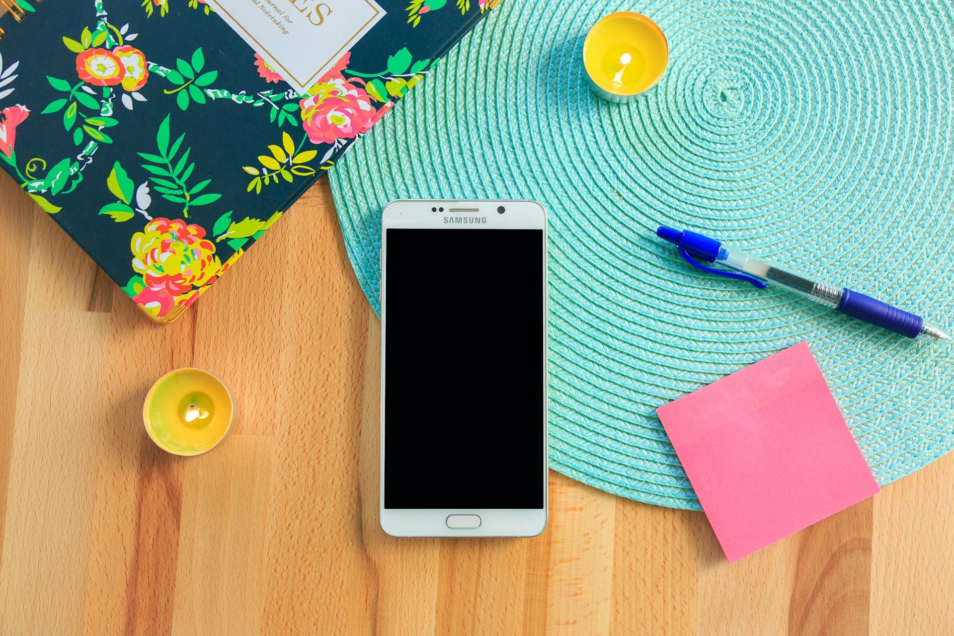 Samsung plánuje v příštím roce navýšit objem výroby řady Galaxy S25