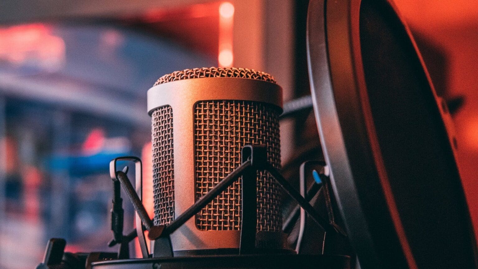 KVÍZ: Základy fyziky aneb Co víte o přenosu zvuku