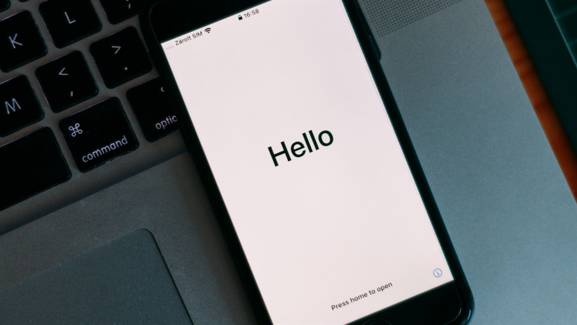 Apple vydává iOS 18.3 a macOS 15.3 Beta 1 pro vývojáře: Víme, co je v nich nového