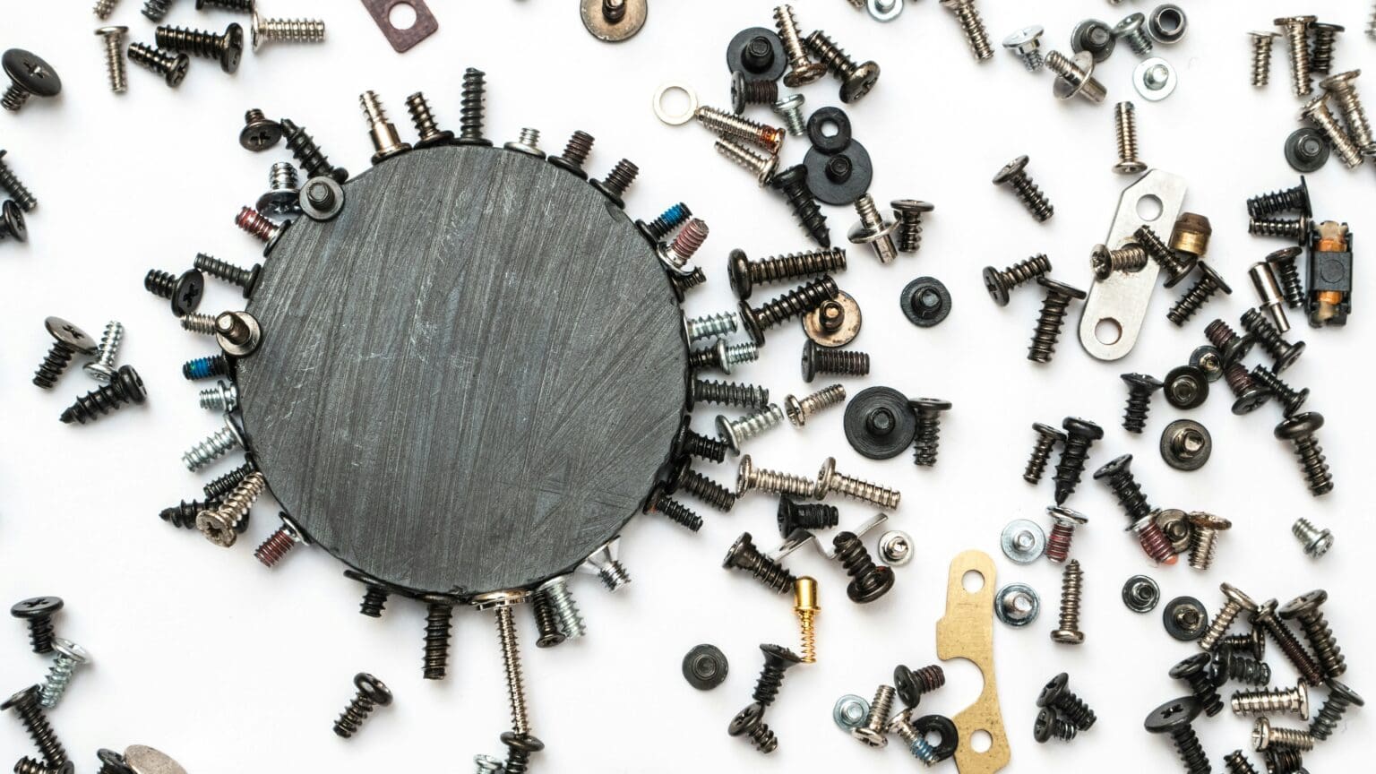 KVÍZ: Magnetická síla řídí svět okolo nás. Pochopí ji ale jen někteří