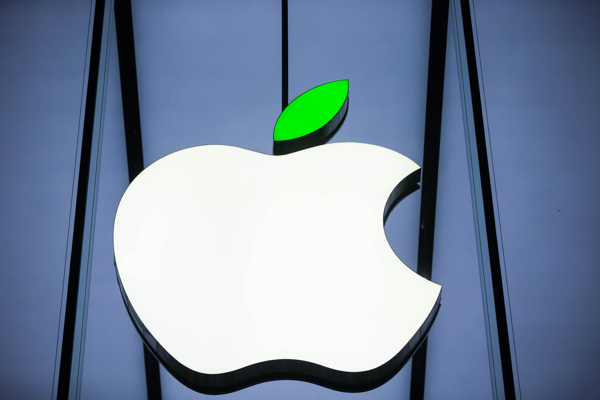 iPhone Ultra: Apple údajně chystá uvedení prvního skládacího telefonu do konce příštího roku