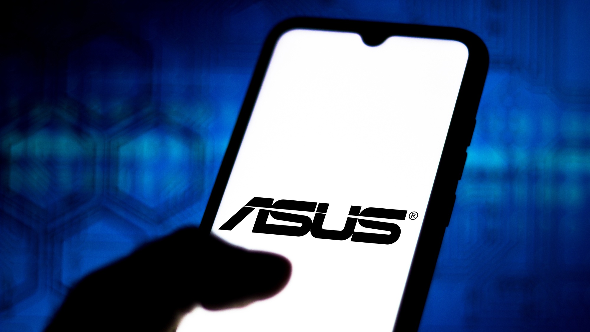 ASUS Zenfone 12 Ultra: Stojí opravdu za to?