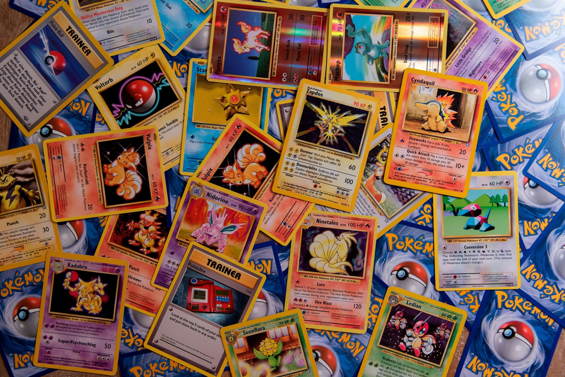 Kartičky Pokémon jsou v Česku fenoménem. Jedna může stát i miliony korun