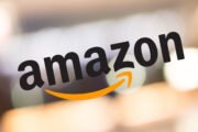 Amazon po politickém tlaku přehodnocuje svou strategii uvolnění tarifů