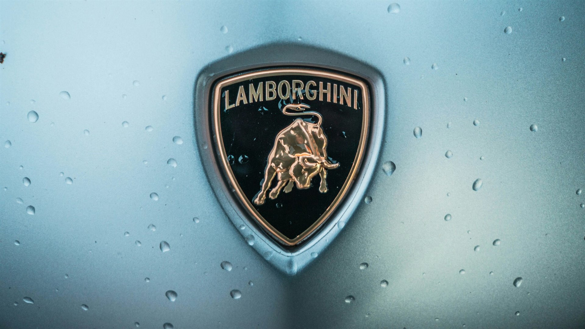 Lamborghini a Mercedes se spojují ve snaze zničit vodíkový pohon