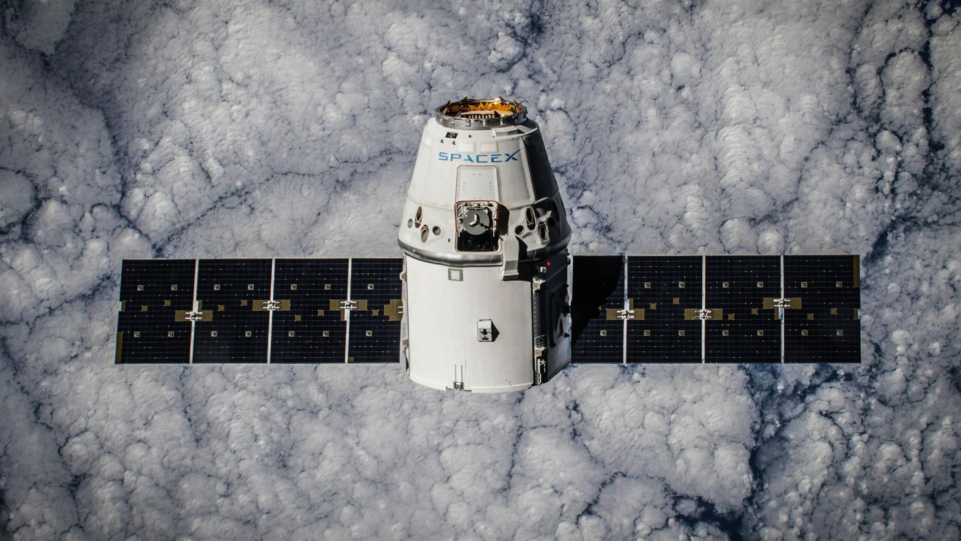 Orbitální lež Elona Muska: Jeho satelity padají z nebe a poškozují naši atmosféru