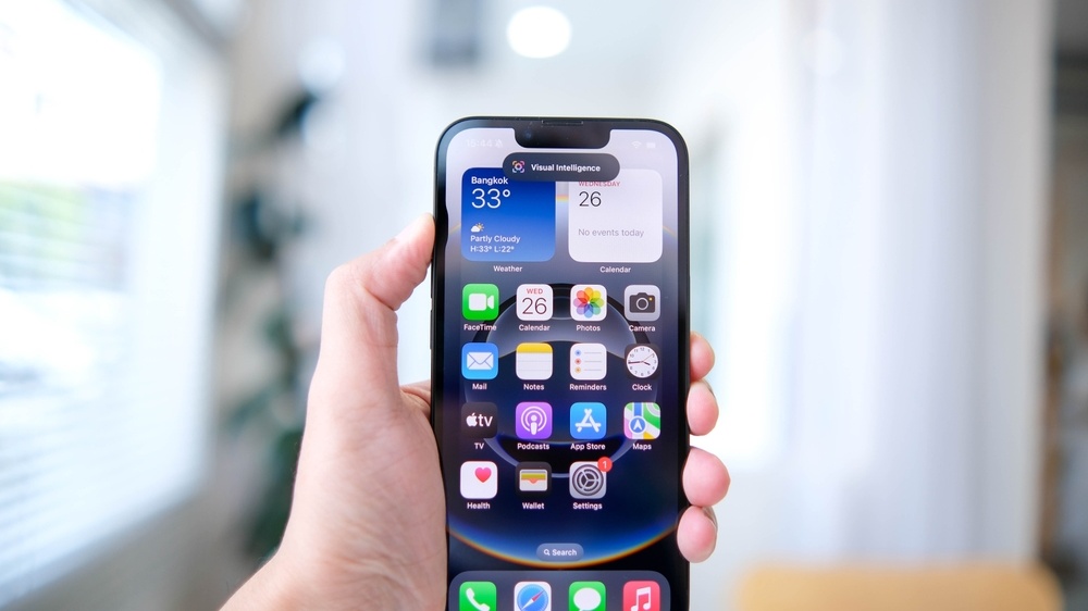 Video z rozebírání iPhonu 16e ukazuje nový modem Apple C1, ale i některé slabiny