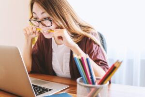 Lidstvo čelí rekordní úrovni stresu, tvrdí studie