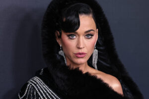 Katy Perry se vydala do vesmíru se společností Jeffa Bezose. Teď toho lituje