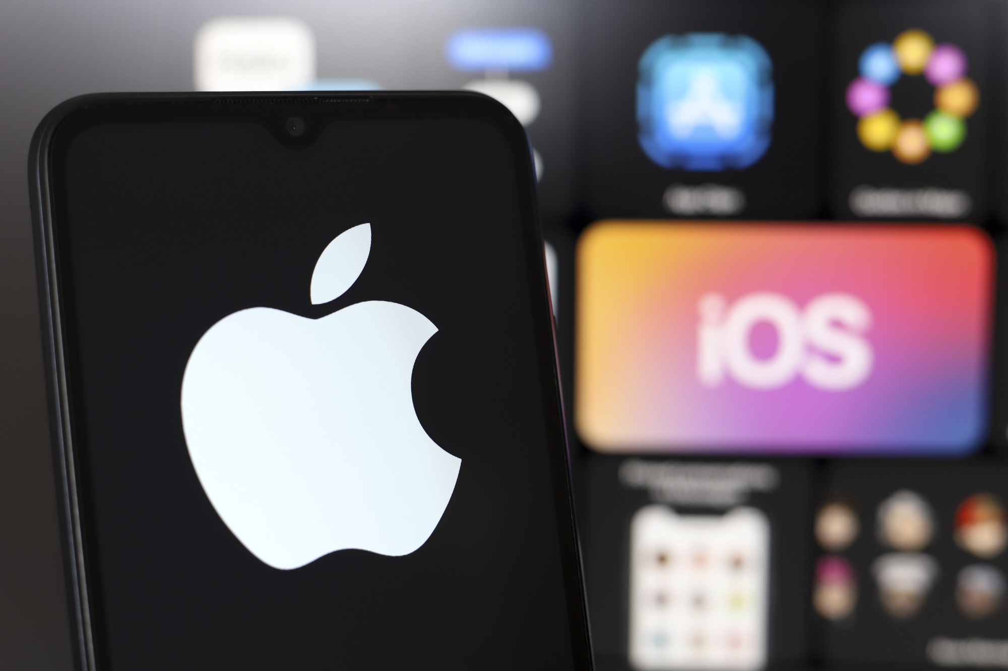 Beta verze iOS 18.5 a macOS 15.5 pro vývojáře je zde: Přečtěte si, jaké novinky vás čekají