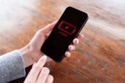 Tyto aplikace mohou vybíjet baterii vašeho telefonu ve velkém