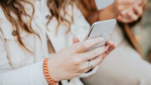 Vysvětleno: Jak se vyznat v názvosloví telefonů značky Samsung