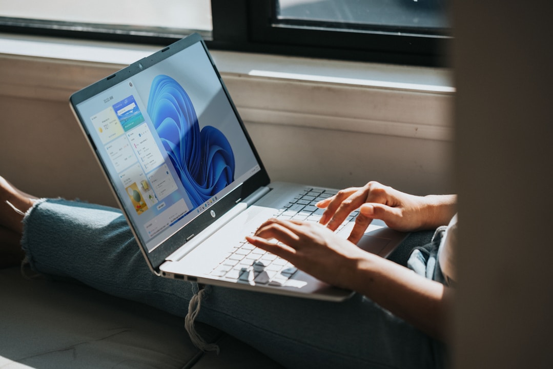 Švýcarský nůž pro Windows 10 a 11 vám umožní naistalovat běžné programy na jeden klik