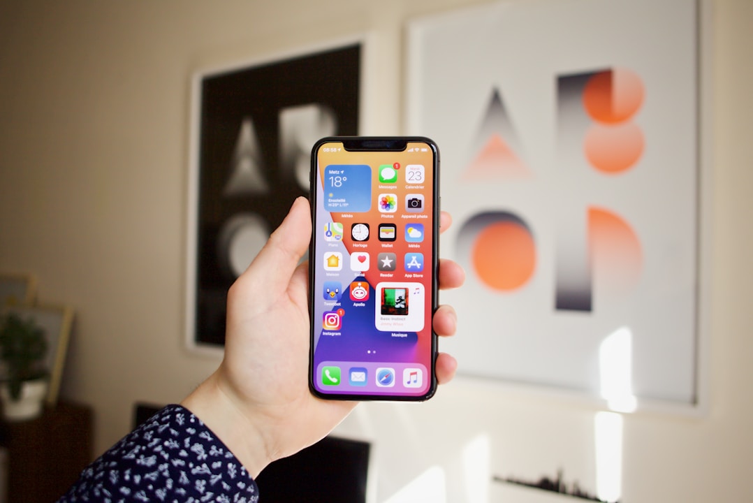 Apple uvolňuje aktualizace iOS 18.5 a macOS 15.5 pro vývojáře