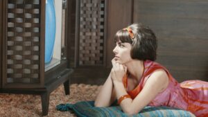 Vědci odhalili pravdu za mýtem, že sledování televize zblízka je špatné