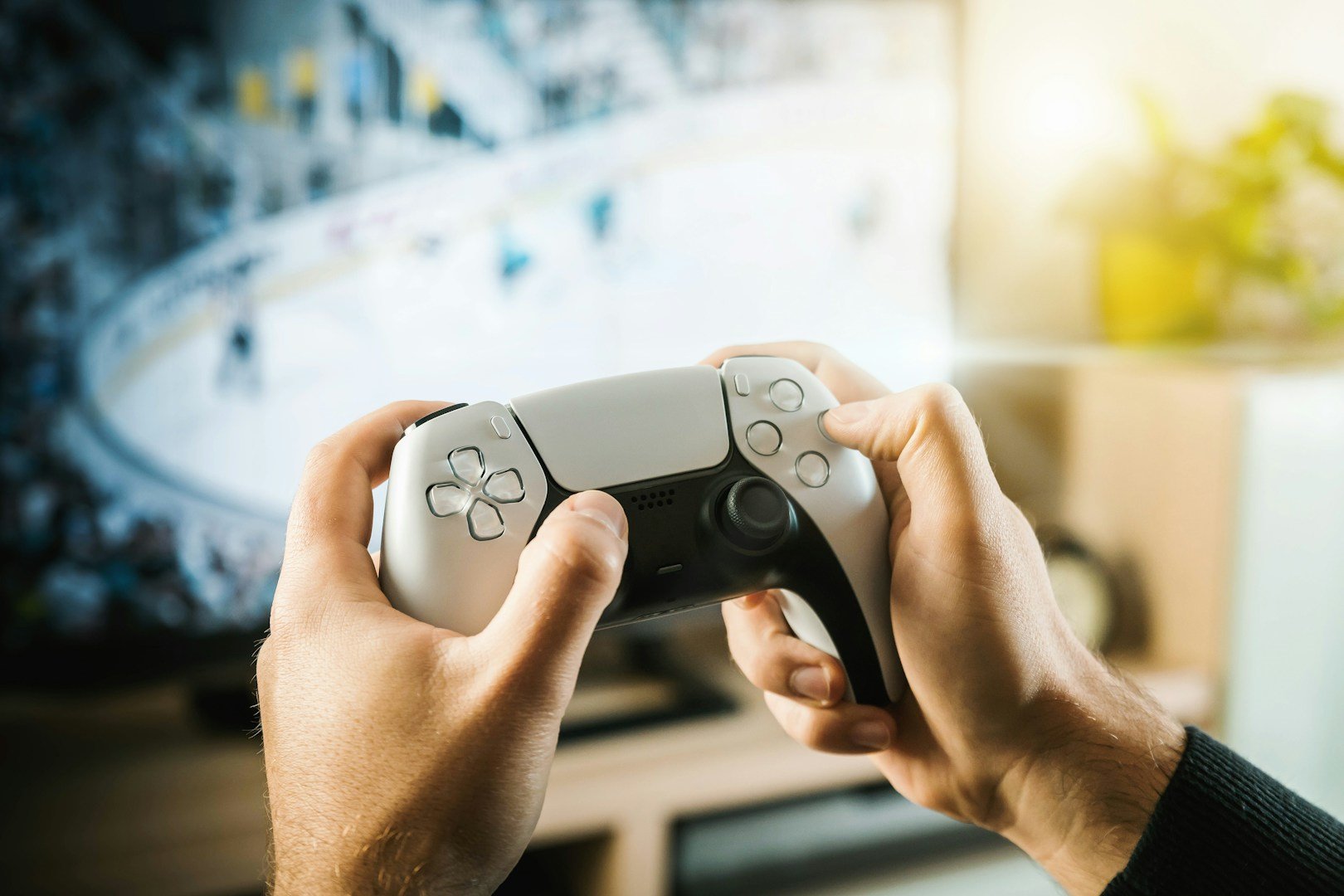 Nintendo, Sony nebo Microsoft umí na dálku zablokovat vaši konzoli a udělat z ní bezcenné těžítko