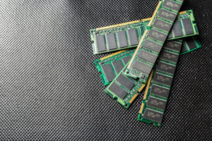 Čína následuje Jižní Koreu a USA a loučí se s čipy DDR4