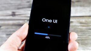 Menší výdrž baterie v zařízení Galaxy po aktualizaci na One UI 7 není problém. Toto je důvod