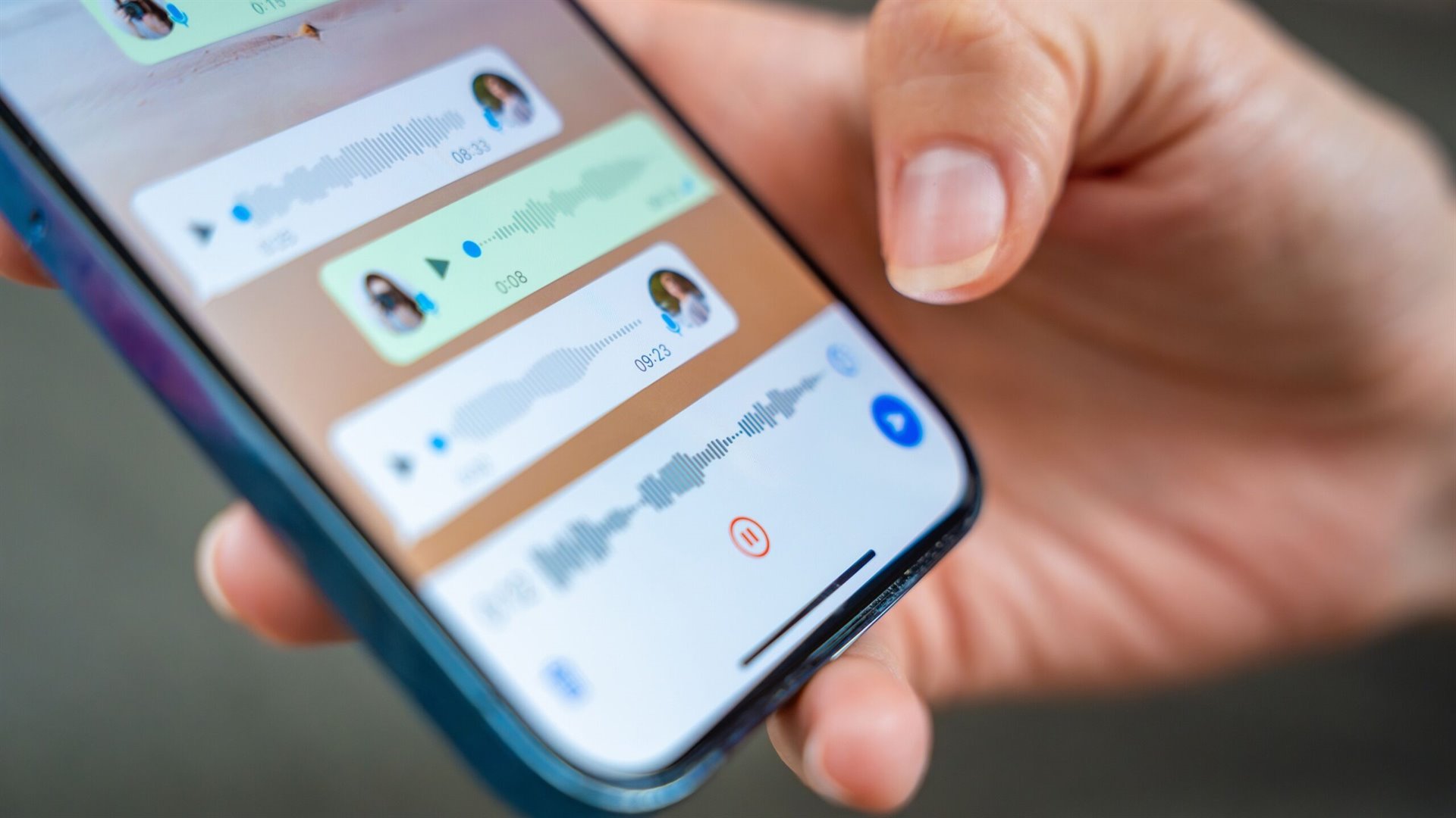 WhatsApp vám nově umožní posílat si tajné hlasovky