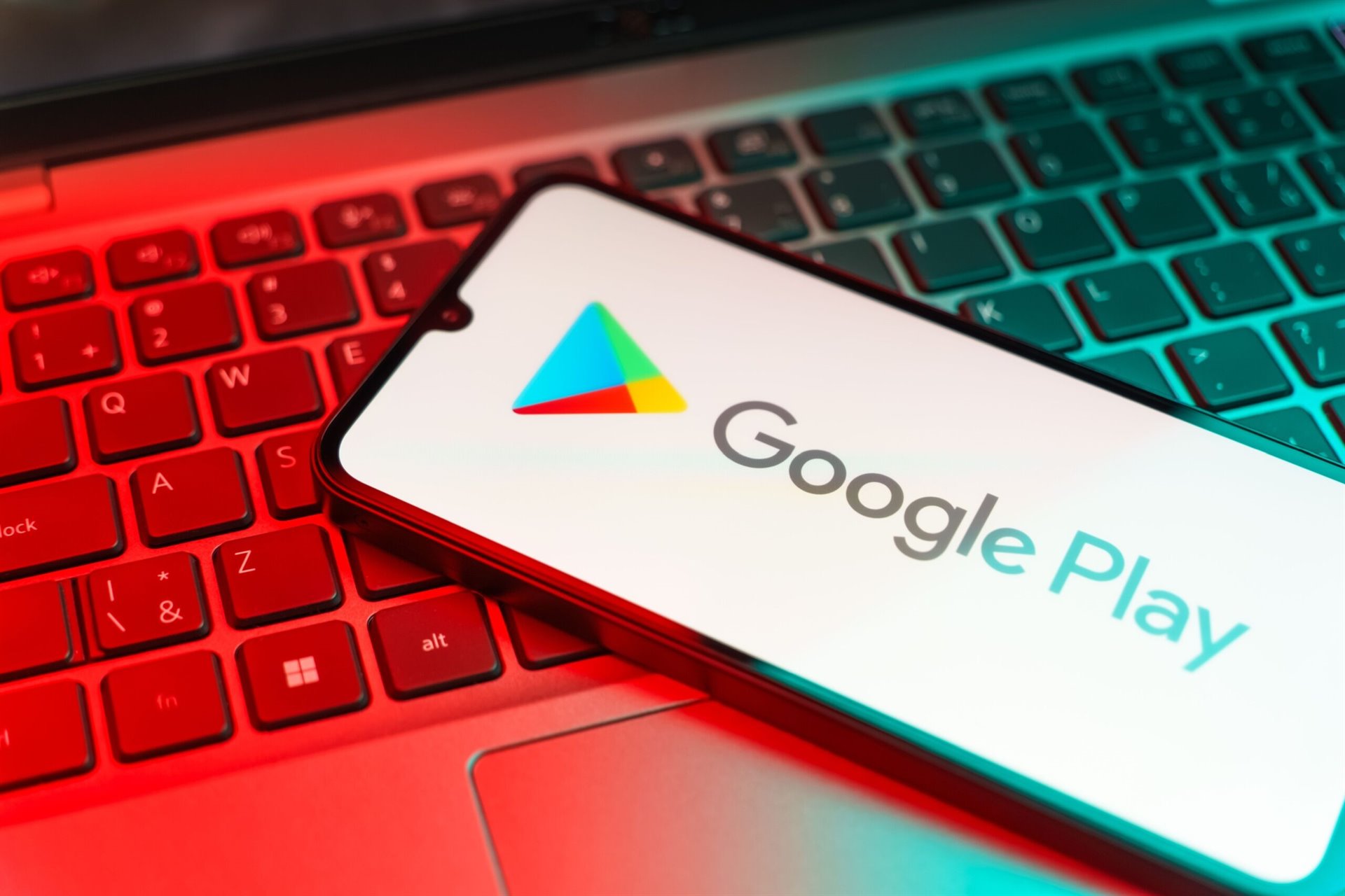 Tato alternativa ke Google Play se v roce 2025 těší větší a větší oblibě