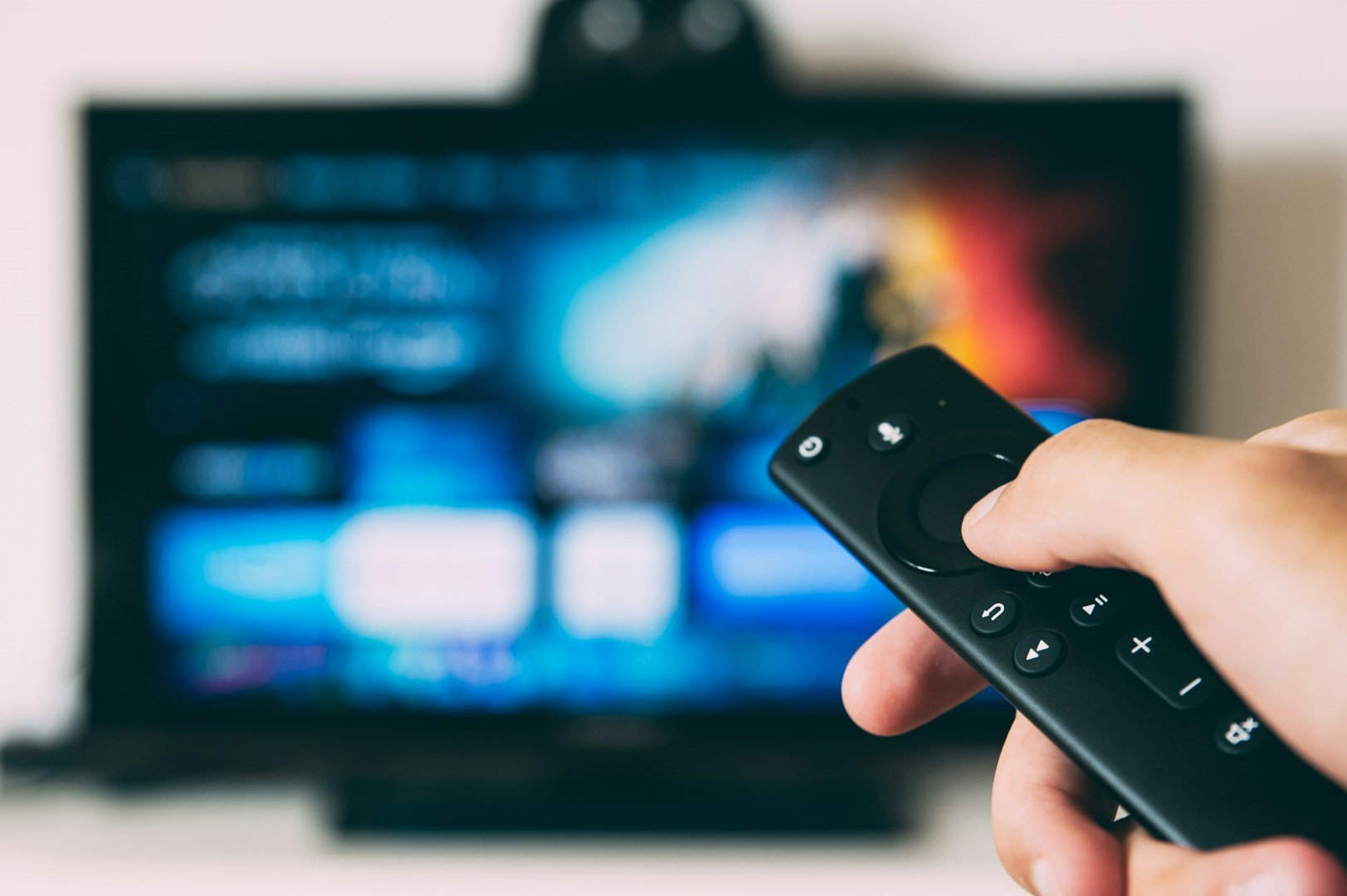 Konec trhání obrazu a rozmazaných scén: Samsung mění zážitek ze sledování TV