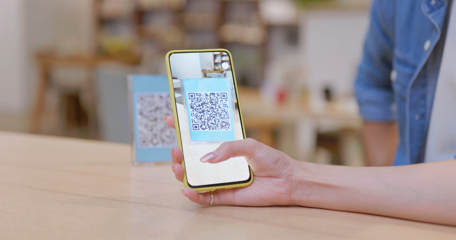 Samsung zjednodušuje registraci do servisu: Nově vám stačit QR kód, v ČR ale ještě postaru