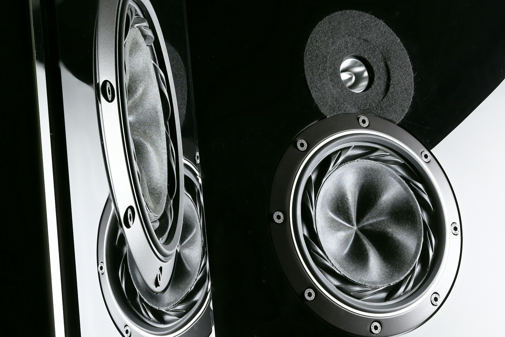 Reproduktor, který vydrží 10 let: Bang & Olufsen přichází s inteligentním modelem Beosound A1