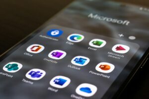 Microsoft po delší době opravil problémový Outlook