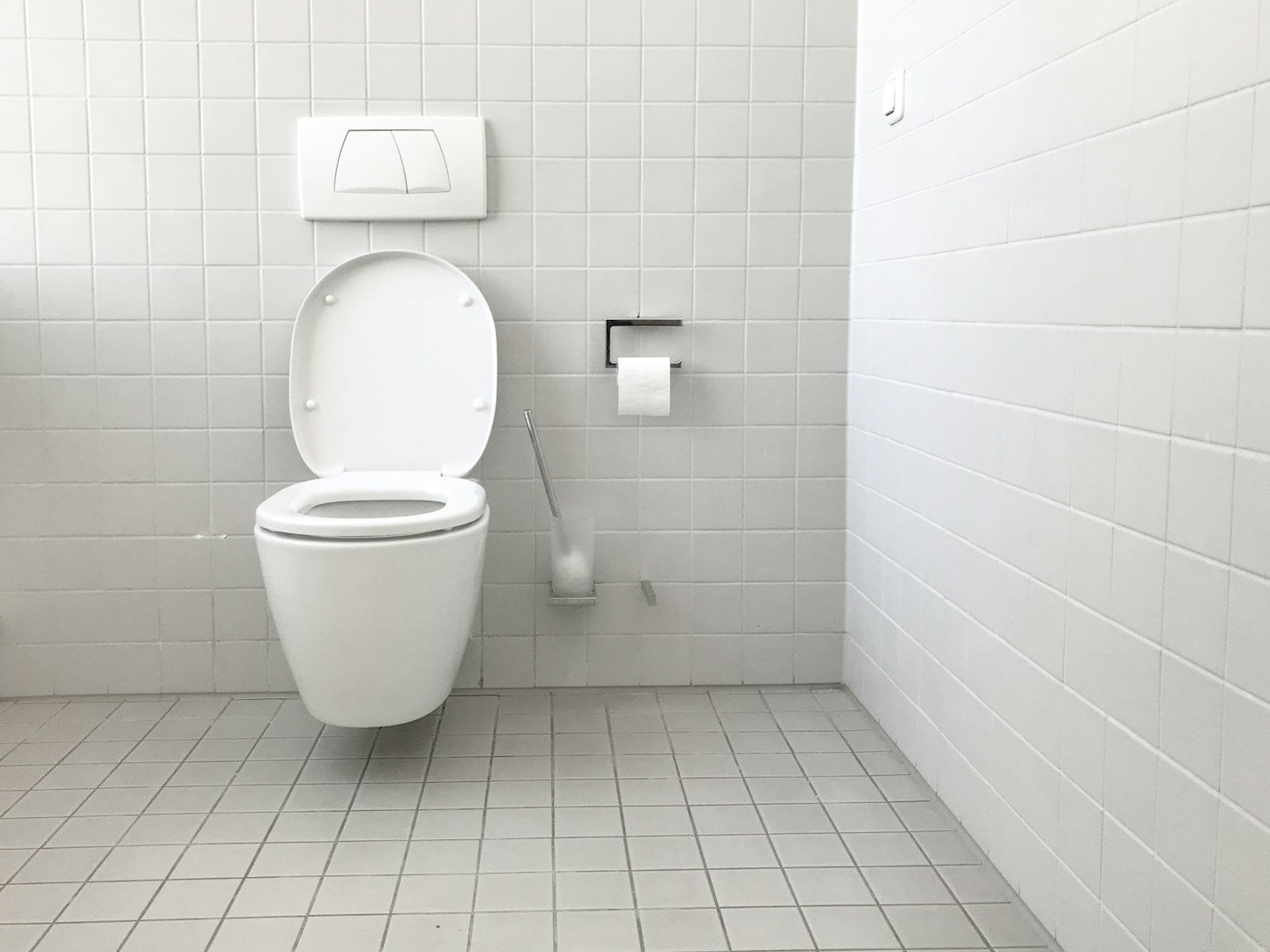 Tipy na úsporu vody při splachování toalety