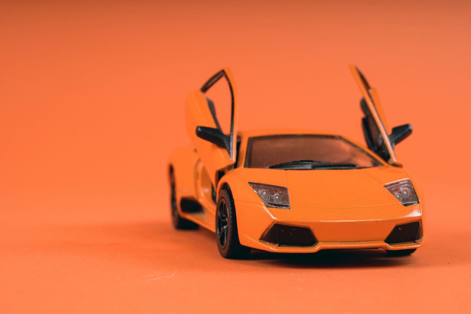 Youtuber si s pomocí 3D tiskárny opravil legendární sporťák