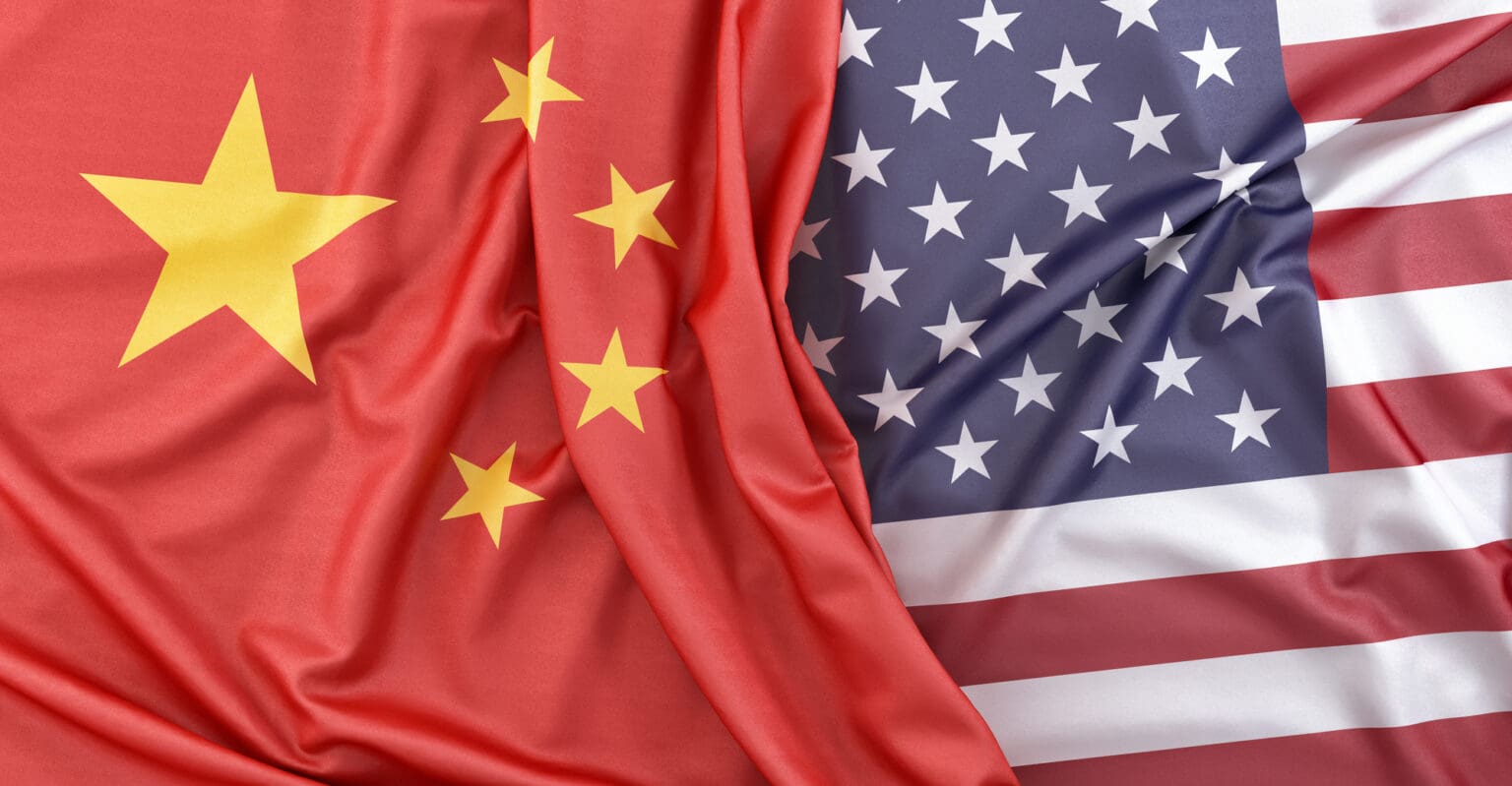 Čína už neoslavuje mír s USA: Nákupy čipů provázejí obavy