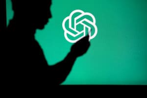 ChatGPT pod tlakem: Rodiny viní AI z osobních tragédií