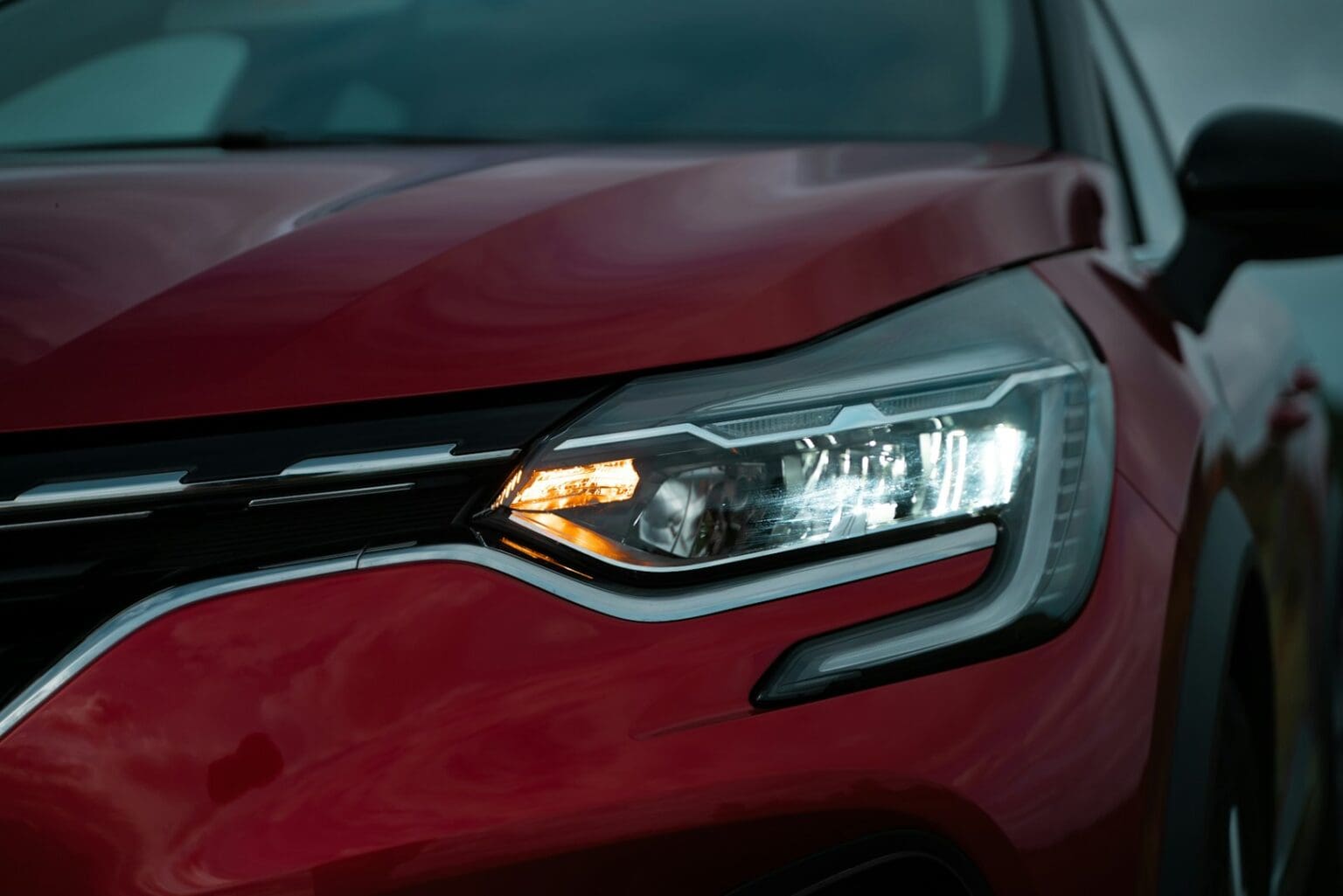 Nový Renault Clio jako hybrid, který může zachránit emise celé značky