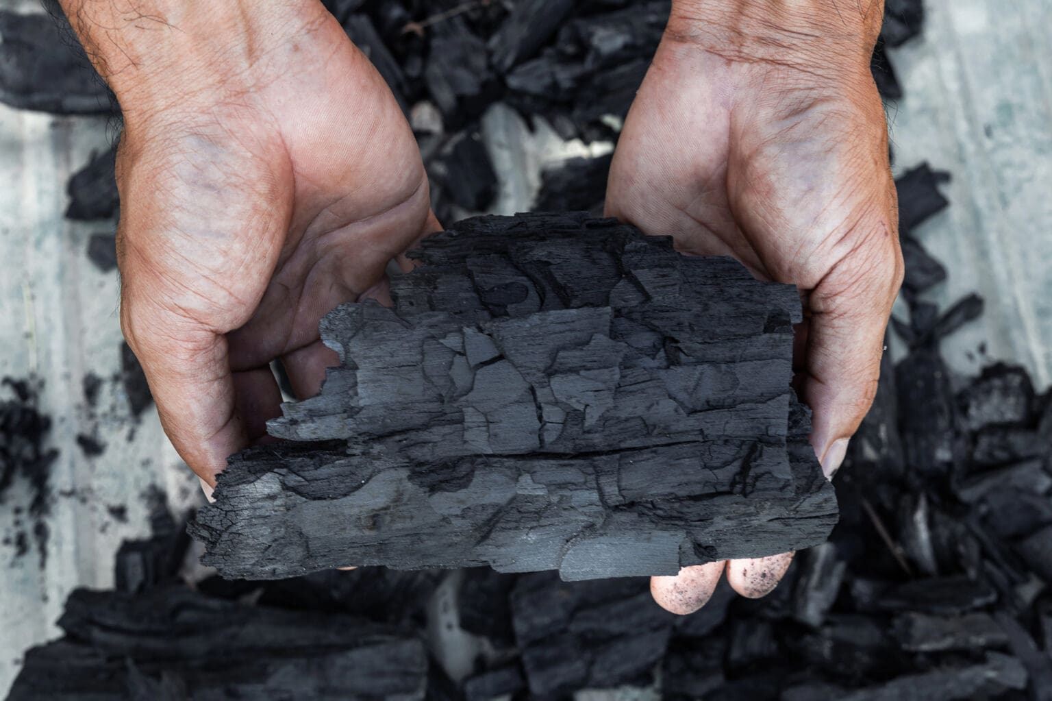 Proč se jádro Země nesesypalo? Nový objev změnil všechno, co jsme si mysleli