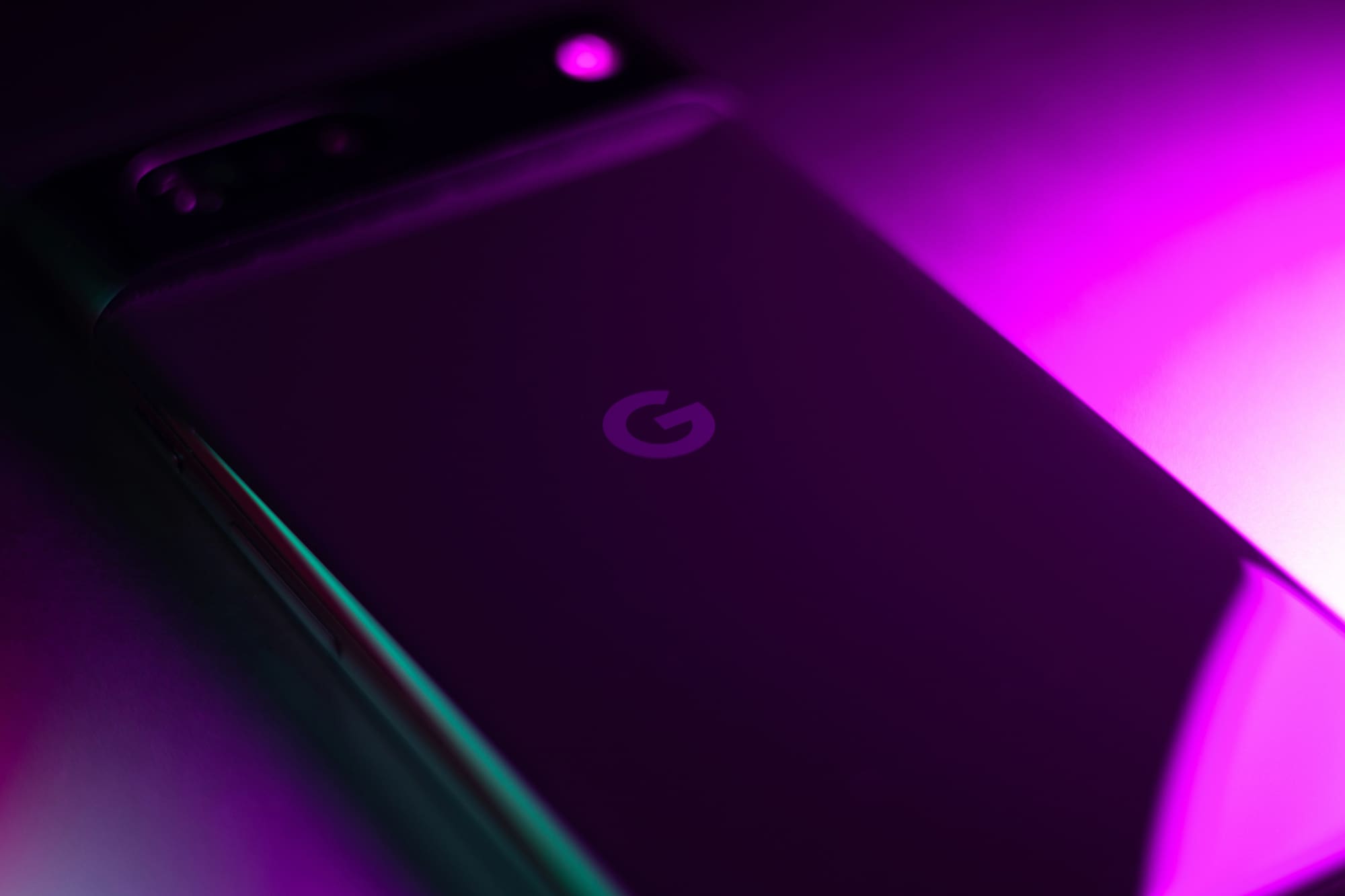 Každá fotka teď ponese důkaz. Google přepisuje pravidla hry