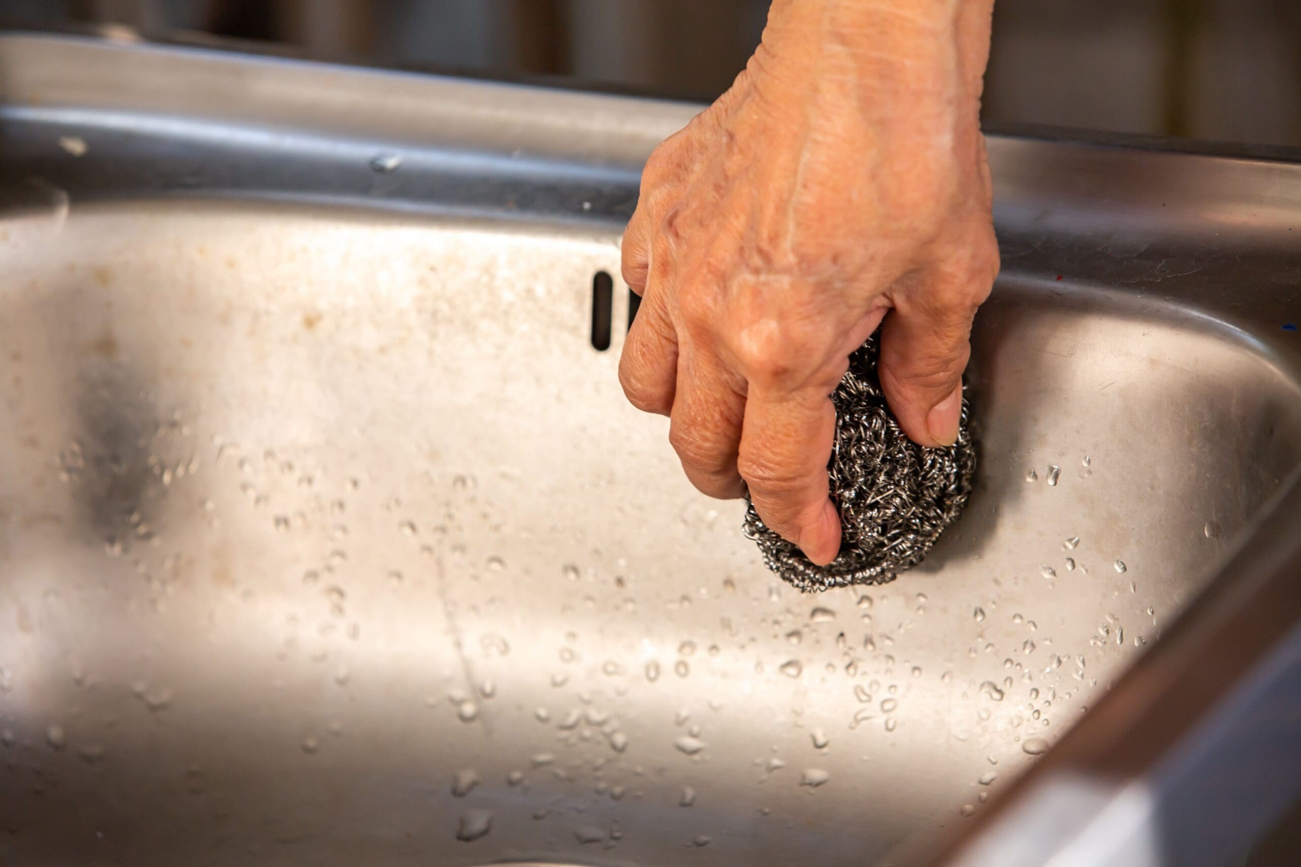 Jedno špatné zmáčknutí. A voda, peníze i čas jsou pryč