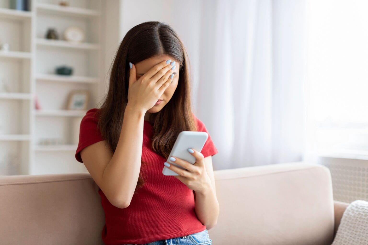 Romantičtí chatboti slibovali útěchu. Studie ukazuje, že zvyšují depresi a izolaci