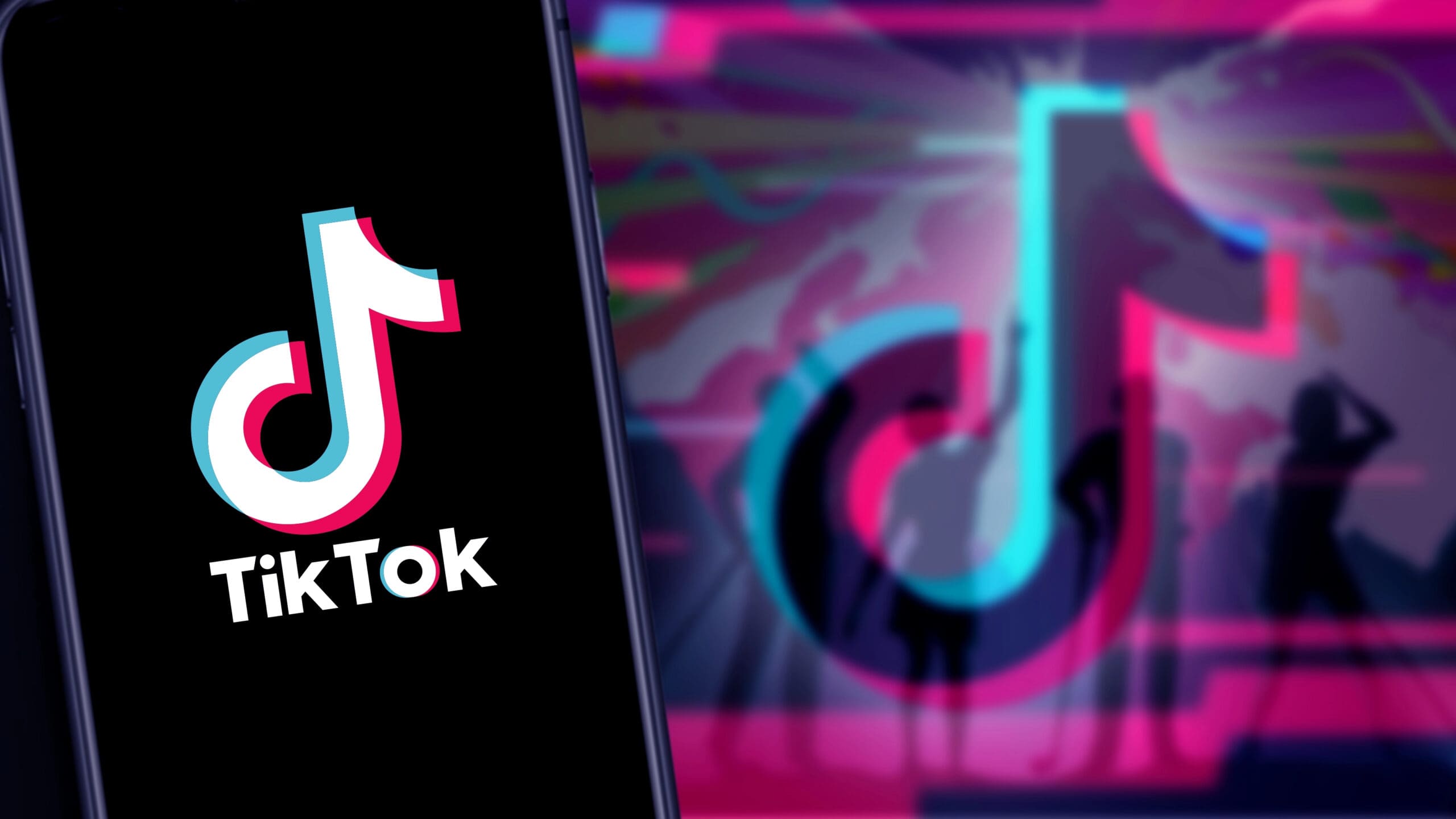TikTok trend skončil zatčením. Policie vtrhla do domu kvůli AI fotce
