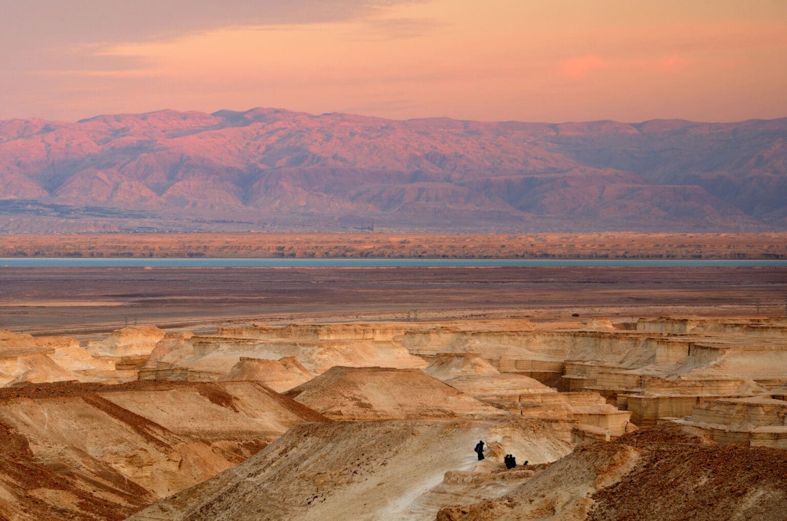 Přírodní a lidský zázrak: Jak v irácké poušti vzniklo nové moře