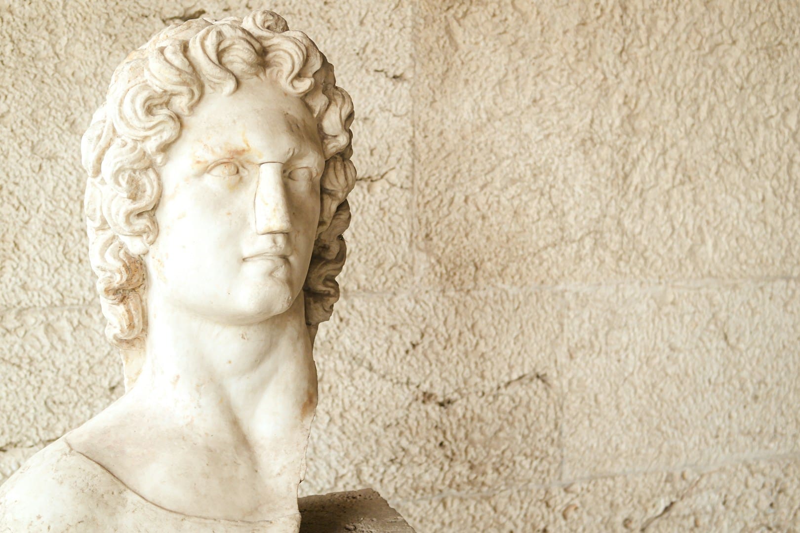 Vypadalo to jako smrt, ale nebyla. Co se tehdy stalo s Alexandrem Velikým