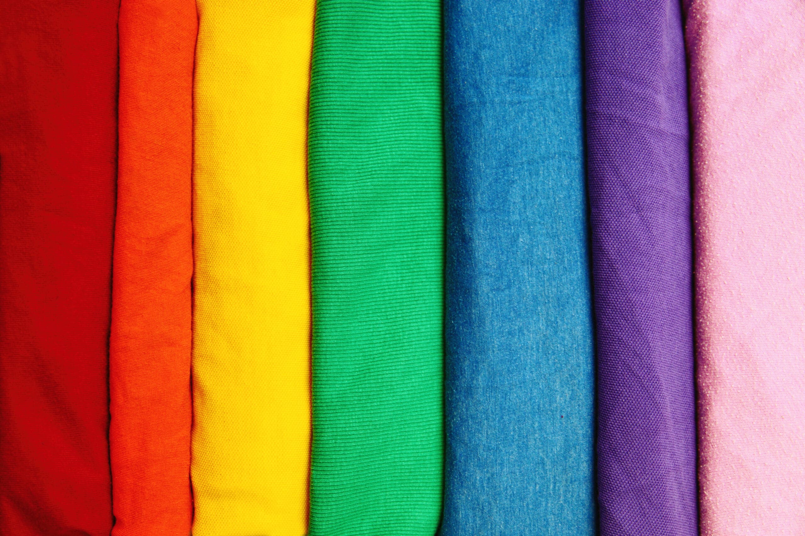 Jaké barvy nosí nejchytřejší lidé? Možná už je máte ve skříni